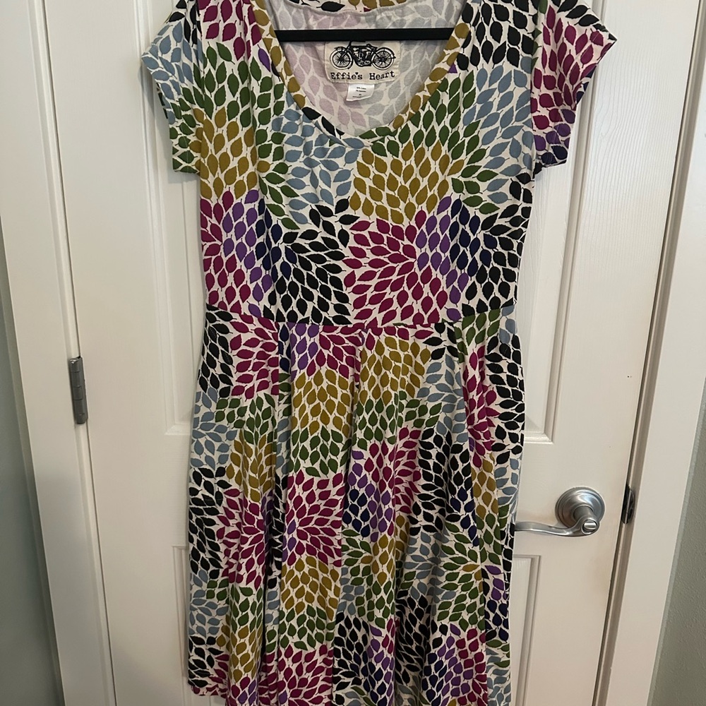 Effie's Heart Multicolor Leaf Pattern Dress